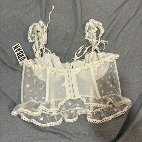 Urban Outfitters Floral Lace Ruffle Corset - Picture 2 of 3
